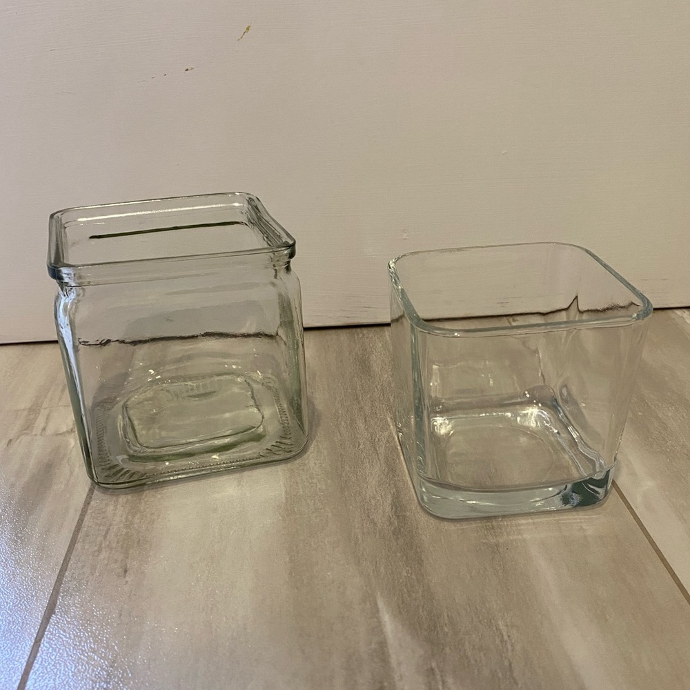 Bundle of 2 Small Square Shaped Clear Glass Flower Vases